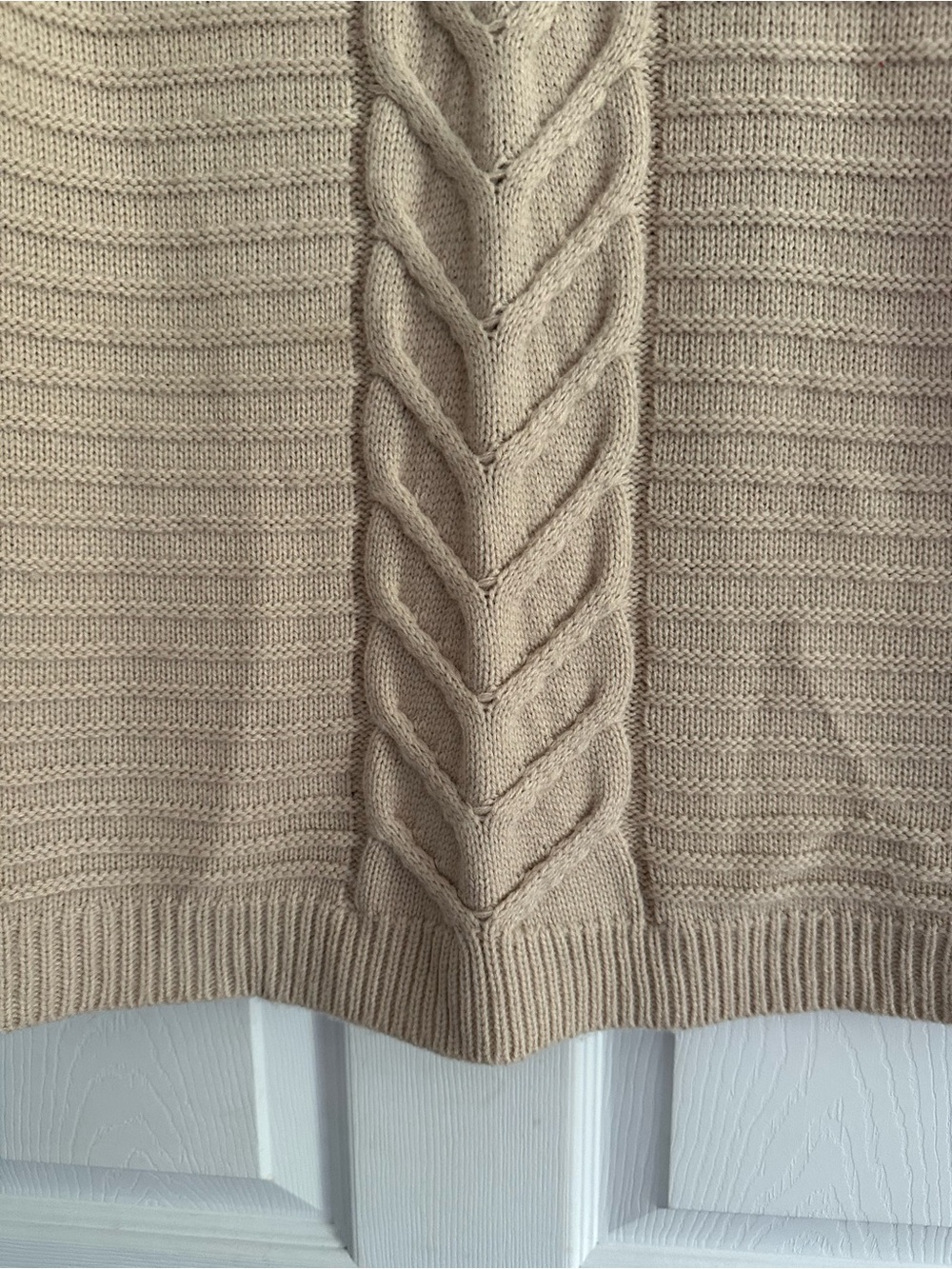 Size M Karl Lagerfeld Paris Cable Knit Cowl Neck Sweater Beige - Picture 5 of 10